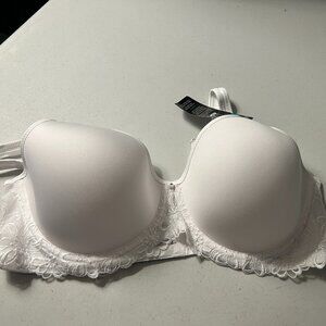 HANES BALI COMFORT-U BRA WHITE COLOR - PLUS SIZE 40C NEW WITH TAG $58.00